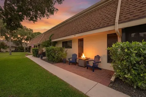 101 Half Moon Circle Jupiter FL 33458