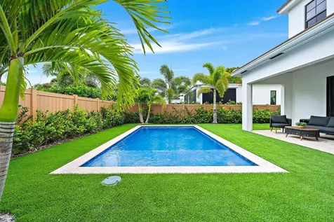 309 Cascade Lane Palm Beach Shores FL 33404