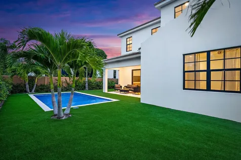 309 Cascade Lane Palm Beach Shores FL 33404