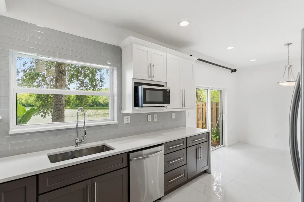 5056 SW 141st Avenue Miramar FL 33027