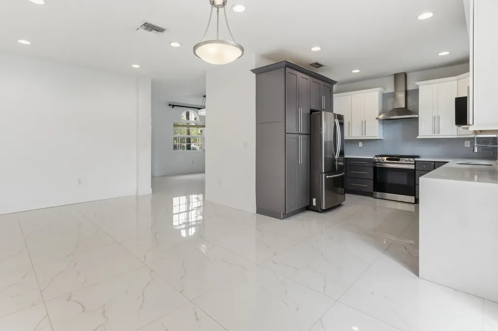 5056 SW 141st Avenue Miramar FL 33027
