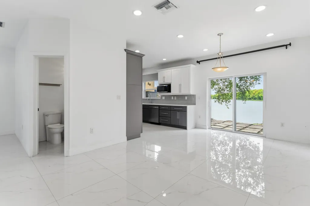 5056 SW 141st Avenue Miramar FL 33027