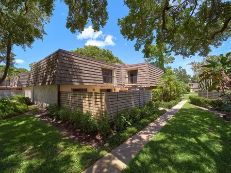 1520 15th Terrace Palm Beach Gardens FL 33418