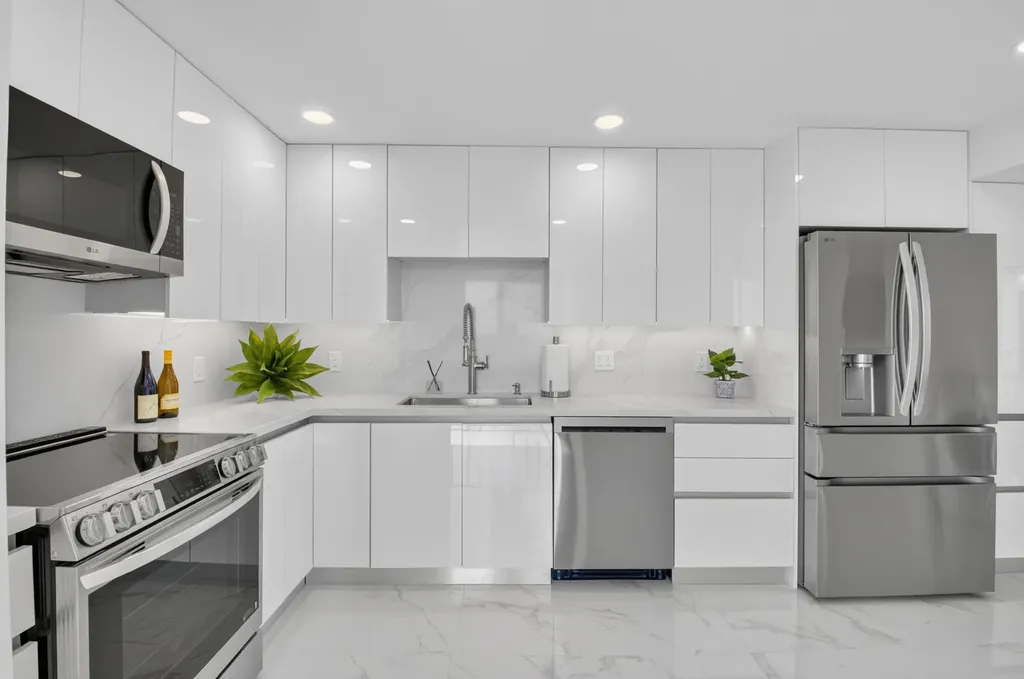 7835 Lakeside Boulevard Boca Raton FL 33434