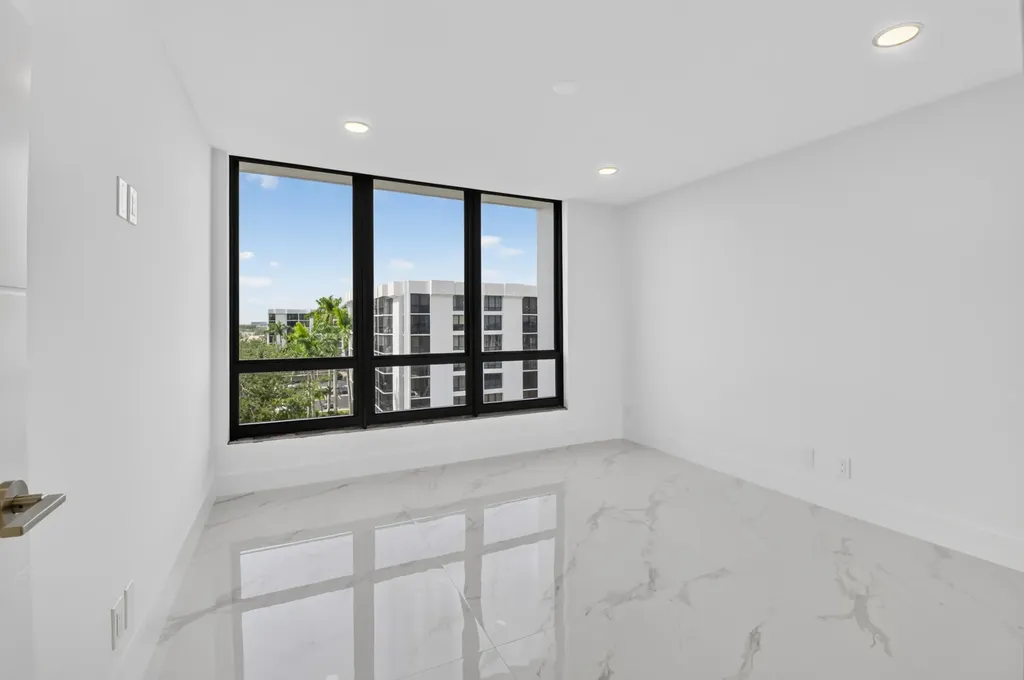 7835 Lakeside Boulevard Boca Raton FL 33434