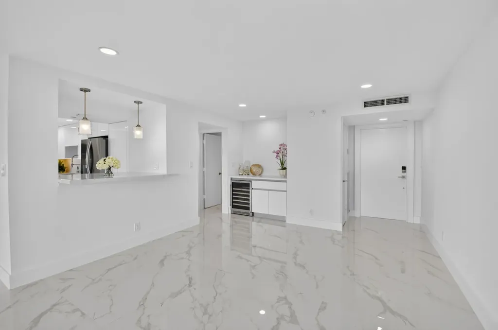 7835 Lakeside Boulevard Boca Raton FL 33434