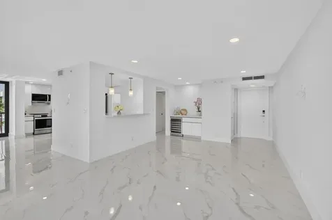 7835 Lakeside Boulevard Boca Raton FL 33434