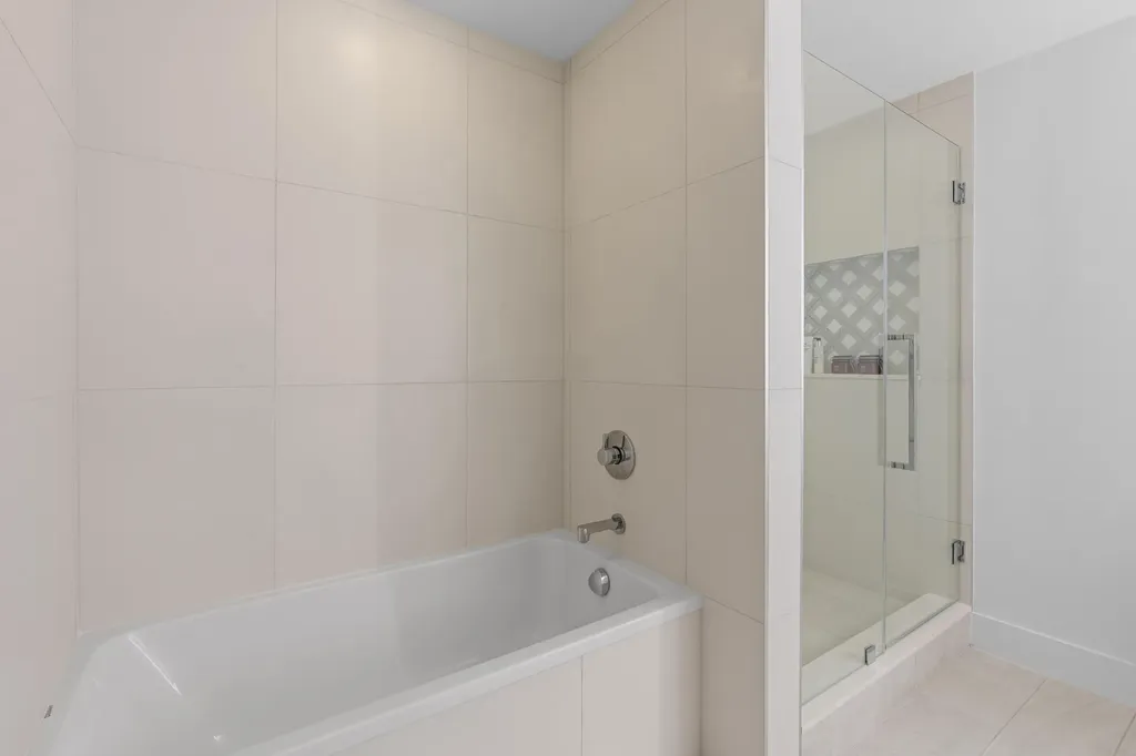 2000 Metropica Way Sunrise FL 33323