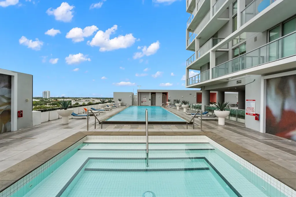 2000 Metropica Way Sunrise FL 33323