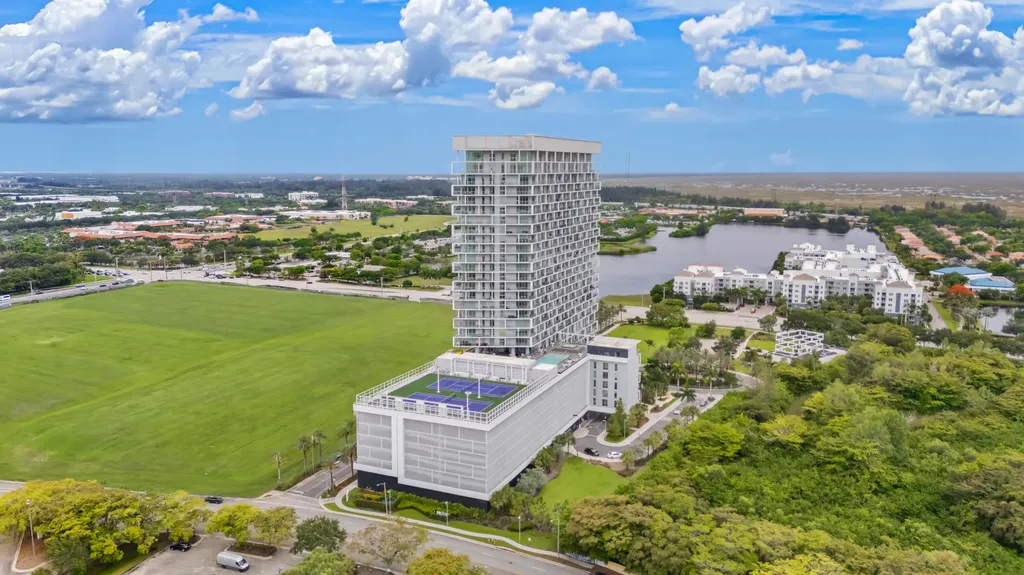 2000 Metropica Way Sunrise FL 33323
