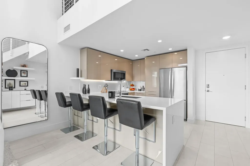 2000 Metropica Way Sunrise FL 33323