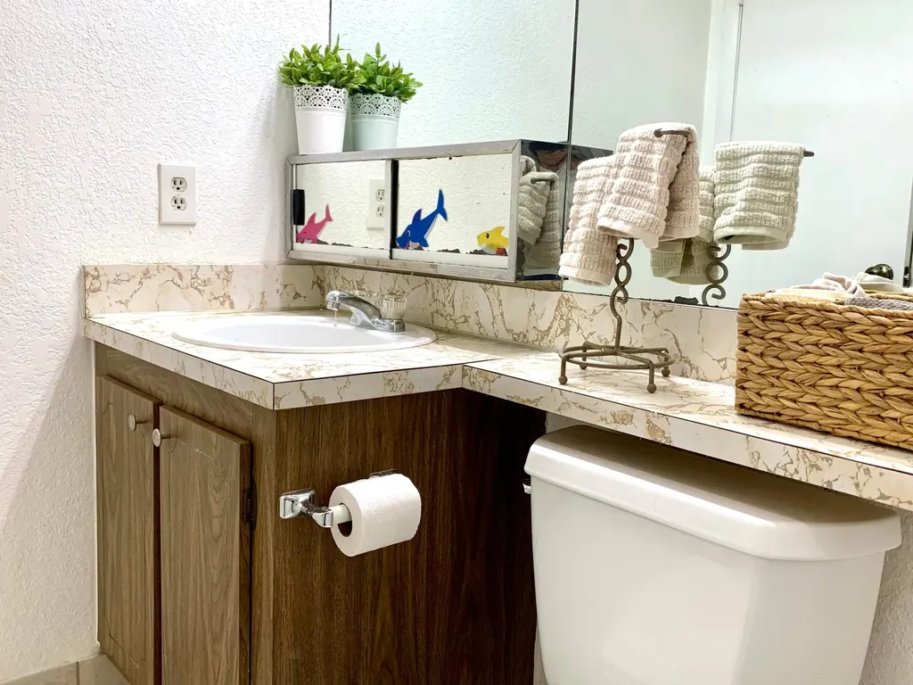 2801 N Pine Island Road Sunrise FL 33322