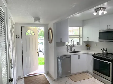 2801 N Pine Island Road Sunrise FL 33322