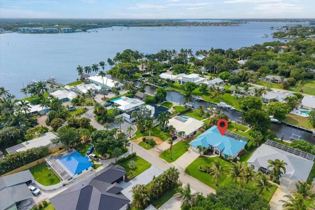 512 SW South Carolina Drive Stuart FL 34994