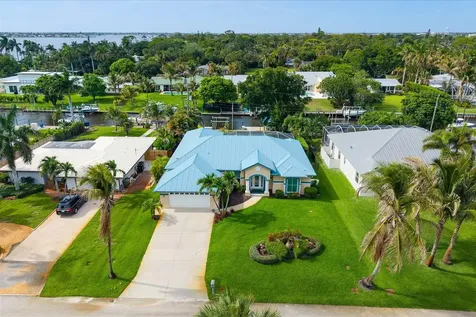 512 SW South Carolina Drive Stuart FL 34994