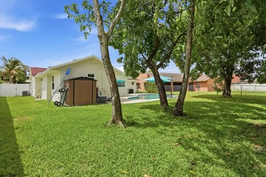 140 Bilbao Street Royal Palm Beach FL 33411