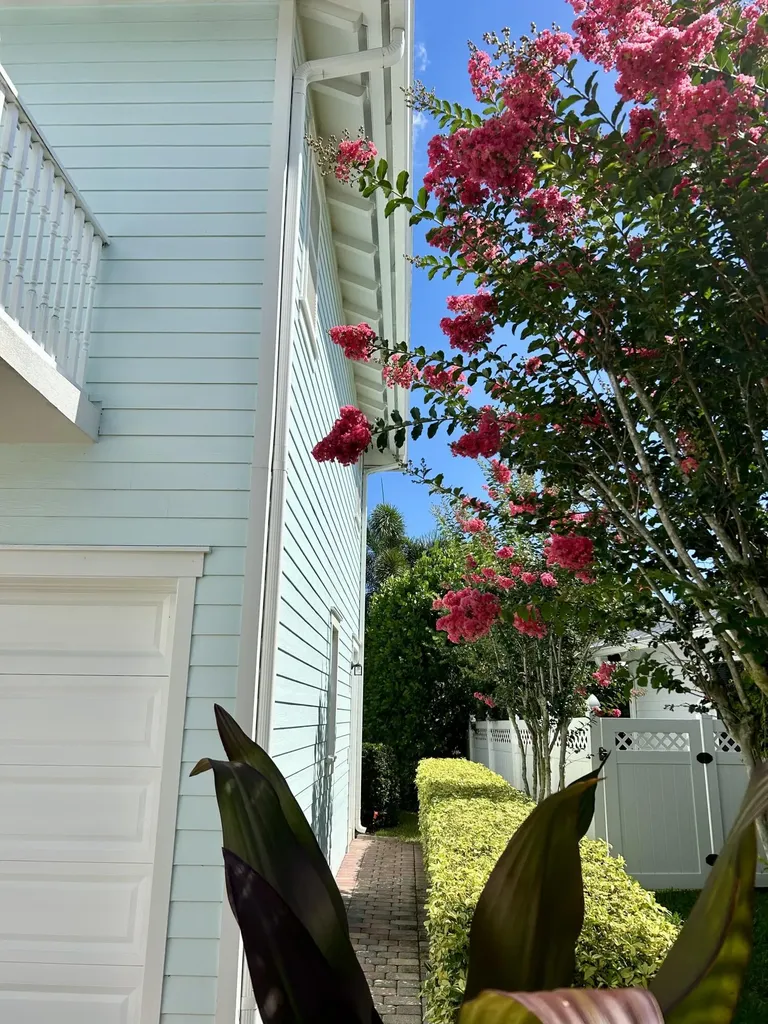 1039 Tiki Drive Jupiter FL 33458