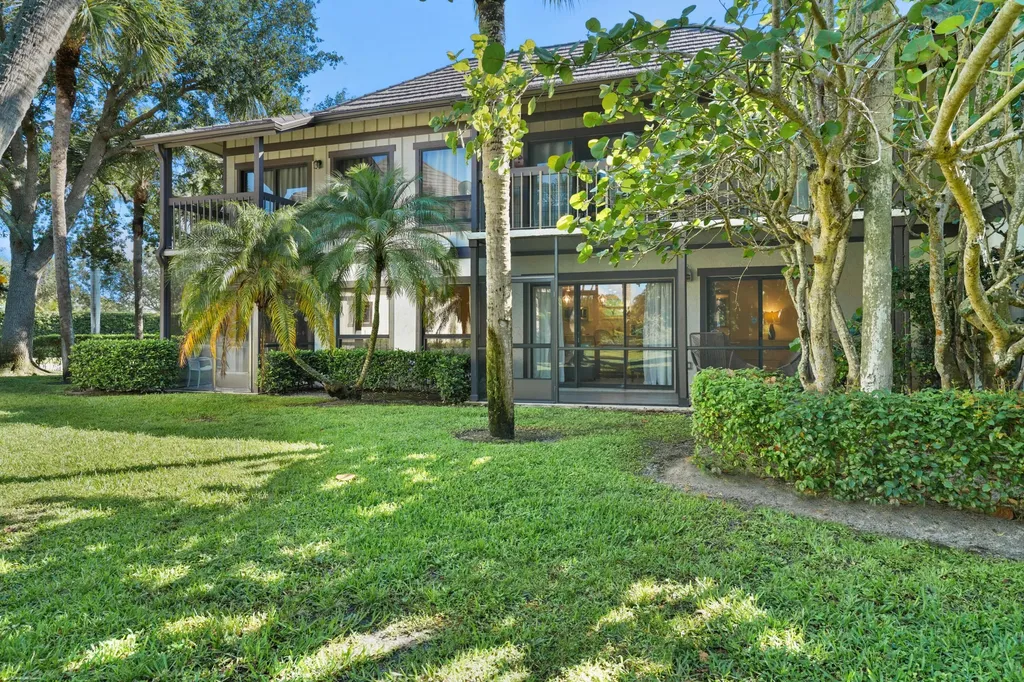 13334 Polo Club Road Wellington FL 33414