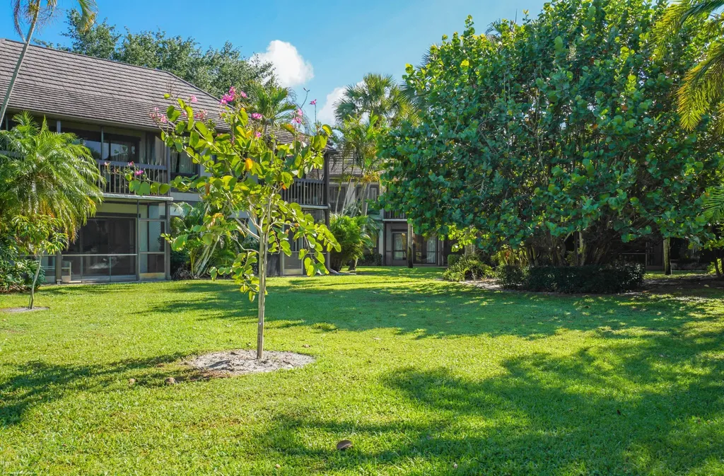 13334 Polo Club Road Wellington FL 33414