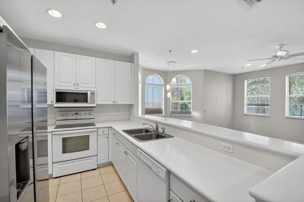 1363 Piazza Delle Boynton Beach FL 33426