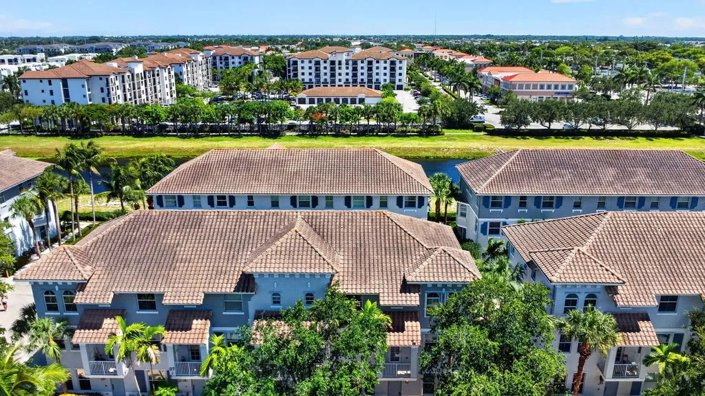 1363 Piazza Delle Boynton Beach FL 33426