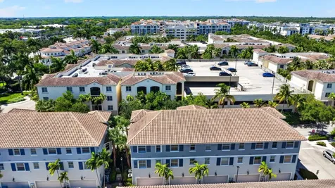 1363 Piazza Delle Boynton Beach FL 33426