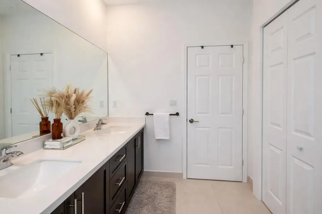 519 SW 19th Terrace Fort Lauderdale FL 33312