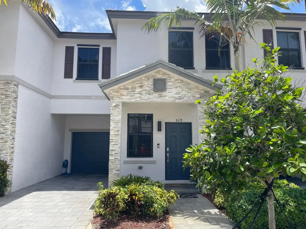 519 SW 19th Terrace Fort Lauderdale FL 33312