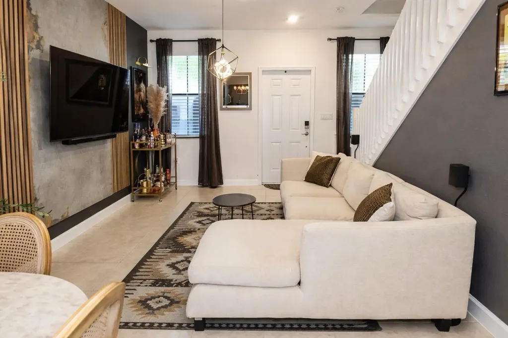 519 SW 19th Terrace Fort Lauderdale FL 33312