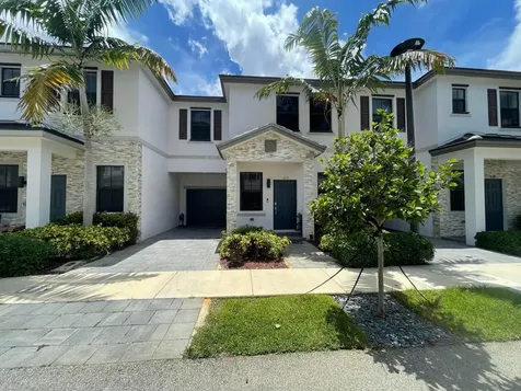 519 SW 19th Terrace Fort Lauderdale FL 33312