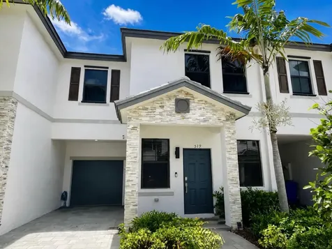519 SW 19th Terrace Fort Lauderdale FL 33312