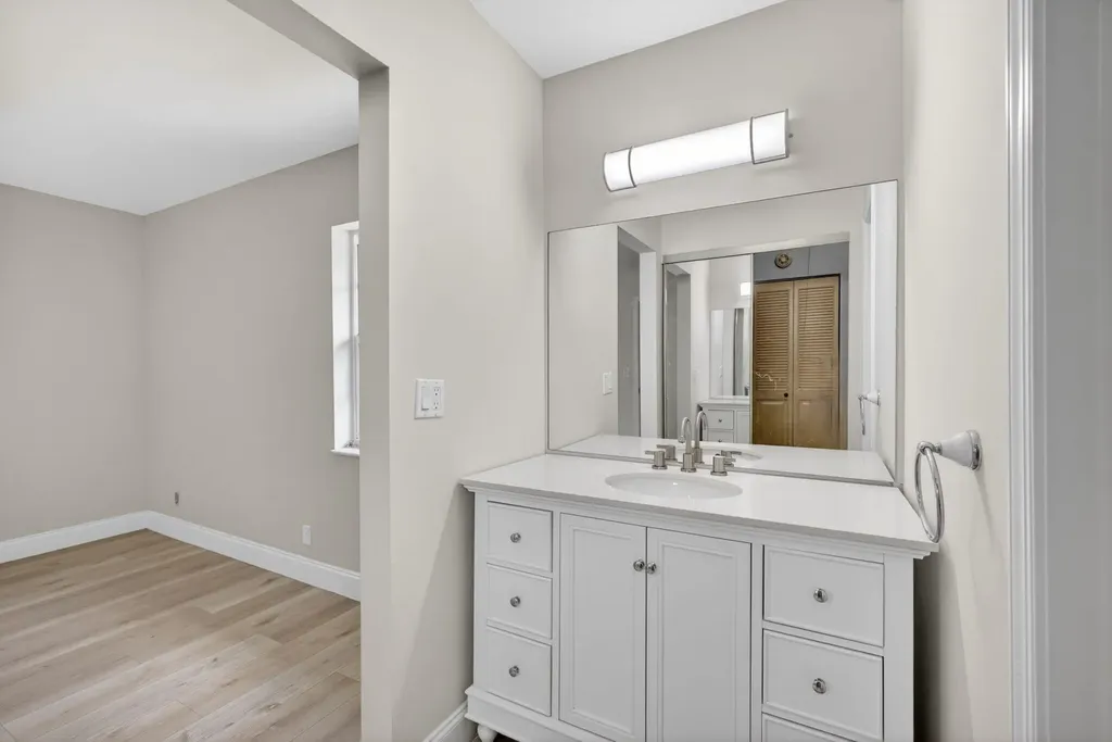 12416 Alternate A1a Palm Beach Gardens FL 33410