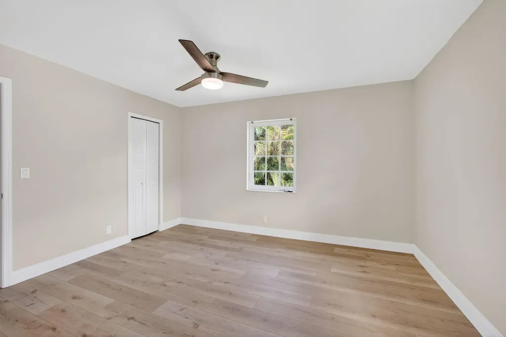 12416 Alternate A1a Palm Beach Gardens FL 33410