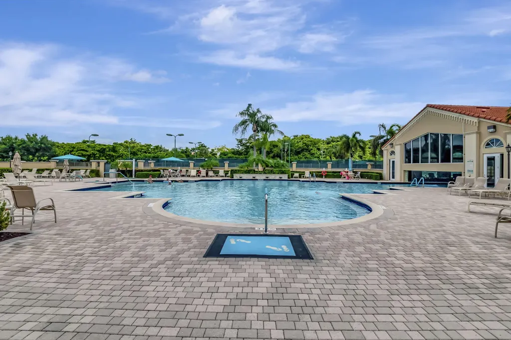 5304 Wycombe Avenue Boynton Beach FL 33437