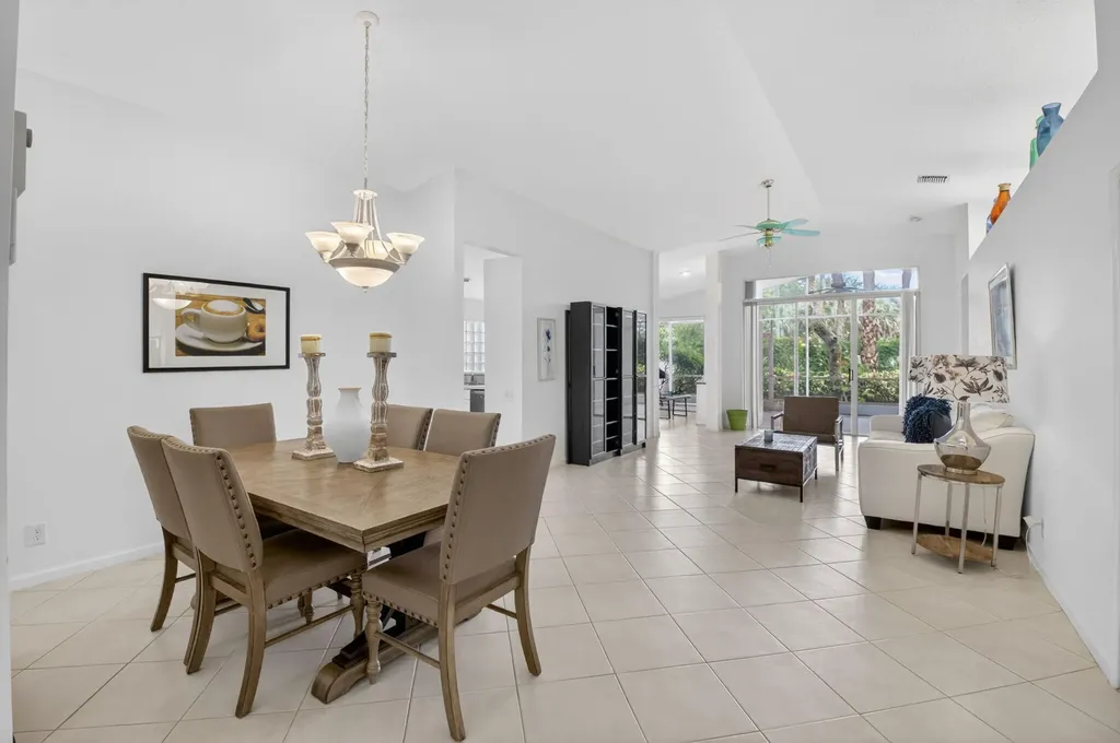 5304 Wycombe Avenue Boynton Beach FL 33437