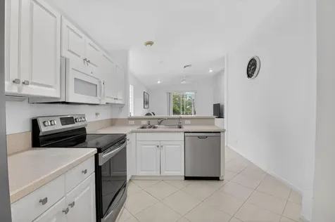 5304 Wycombe Avenue Boynton Beach FL 33437