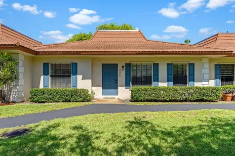 2361 SW 70th Avenue Davie FL 33317
