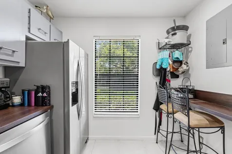 2361 SW 70th Avenue Davie FL 33317