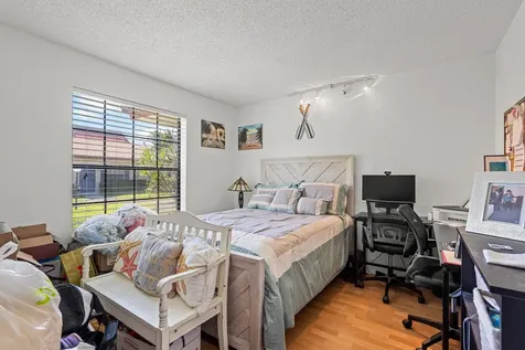2361 SW 70th Avenue Davie FL 33317