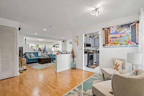 2361 SW 70th Avenue Davie FL 33317
