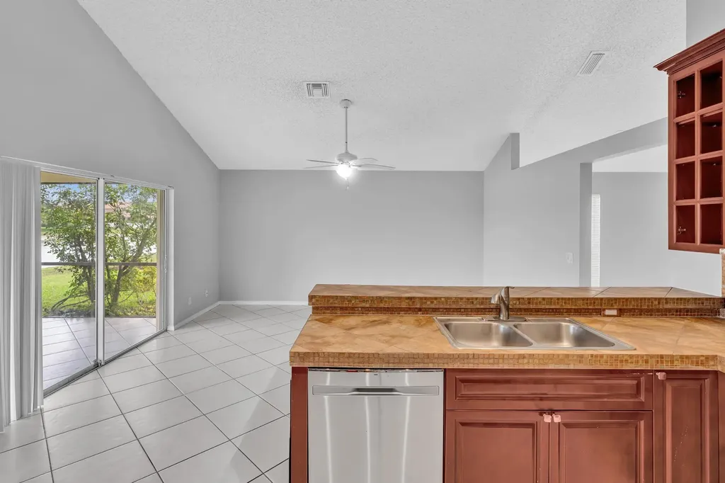 22492 Middletown Drive Boca Raton FL 33428