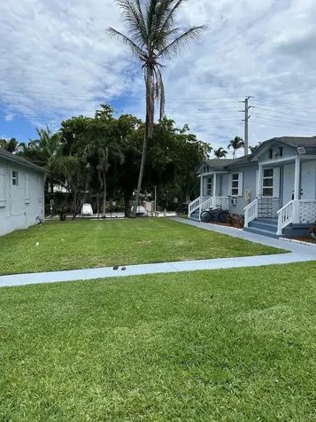 17 Detroit Street Lake Worth FL 33461