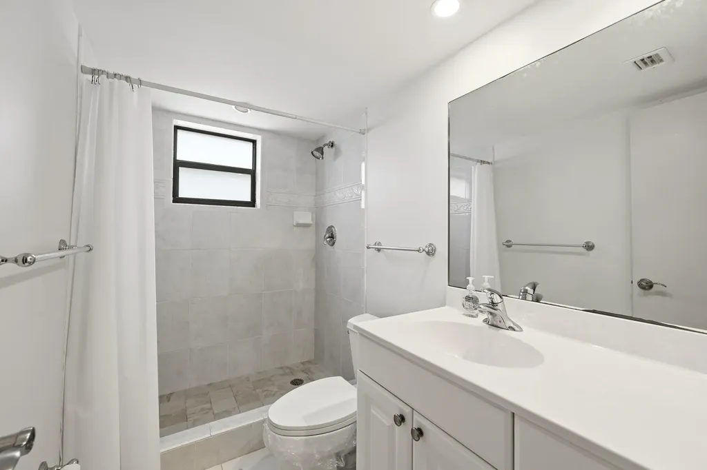 1975 SE 3rd Street Deerfield Beach FL 33441