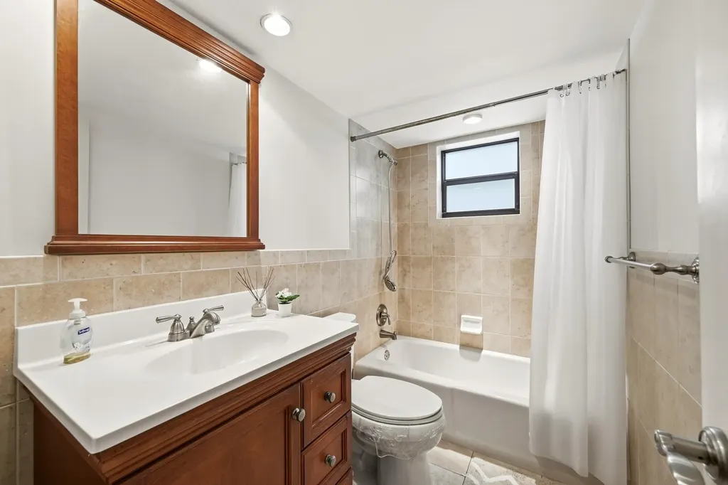 1975 SE 3rd Street Deerfield Beach FL 33441
