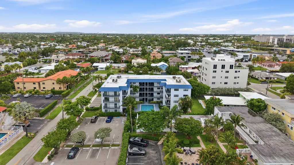 1975 SE 3rd Street Deerfield Beach FL 33441