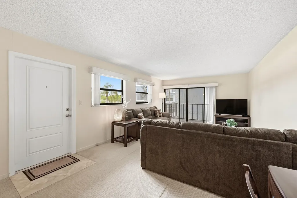 1975 SE 3rd Street Deerfield Beach FL 33441