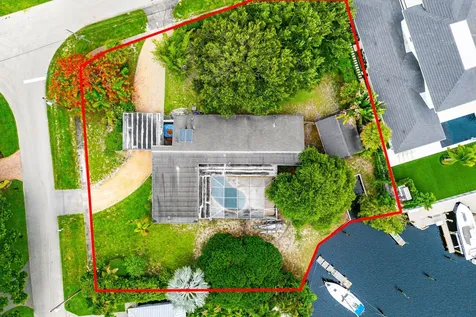 12019 N Edgewater Drive West Palm Beach FL 33410