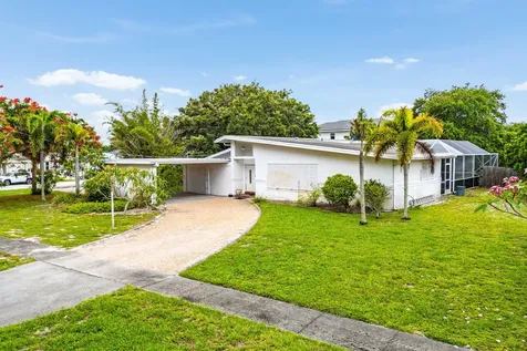 12019 N Edgewater Drive West Palm Beach FL 33410
