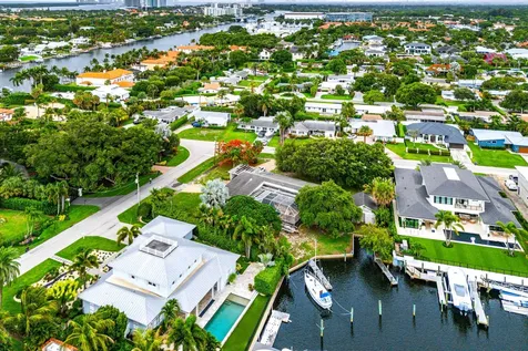 12019 N Edgewater Drive West Palm Beach FL 33410