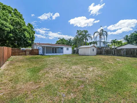 935 37th Avenue Vero Beach FL 32960